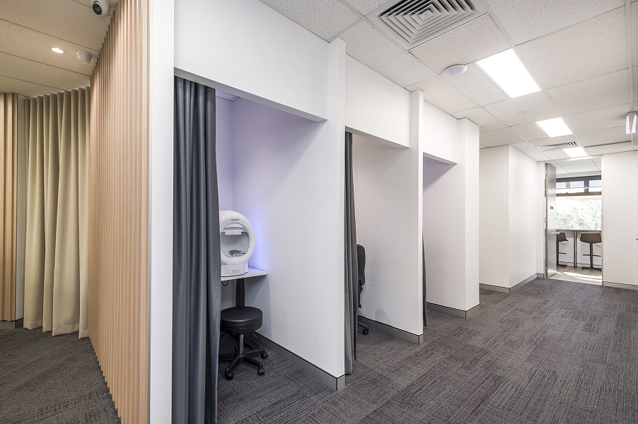 Booragoon Eye Clinic Medical Fitout - Screening Cubicles